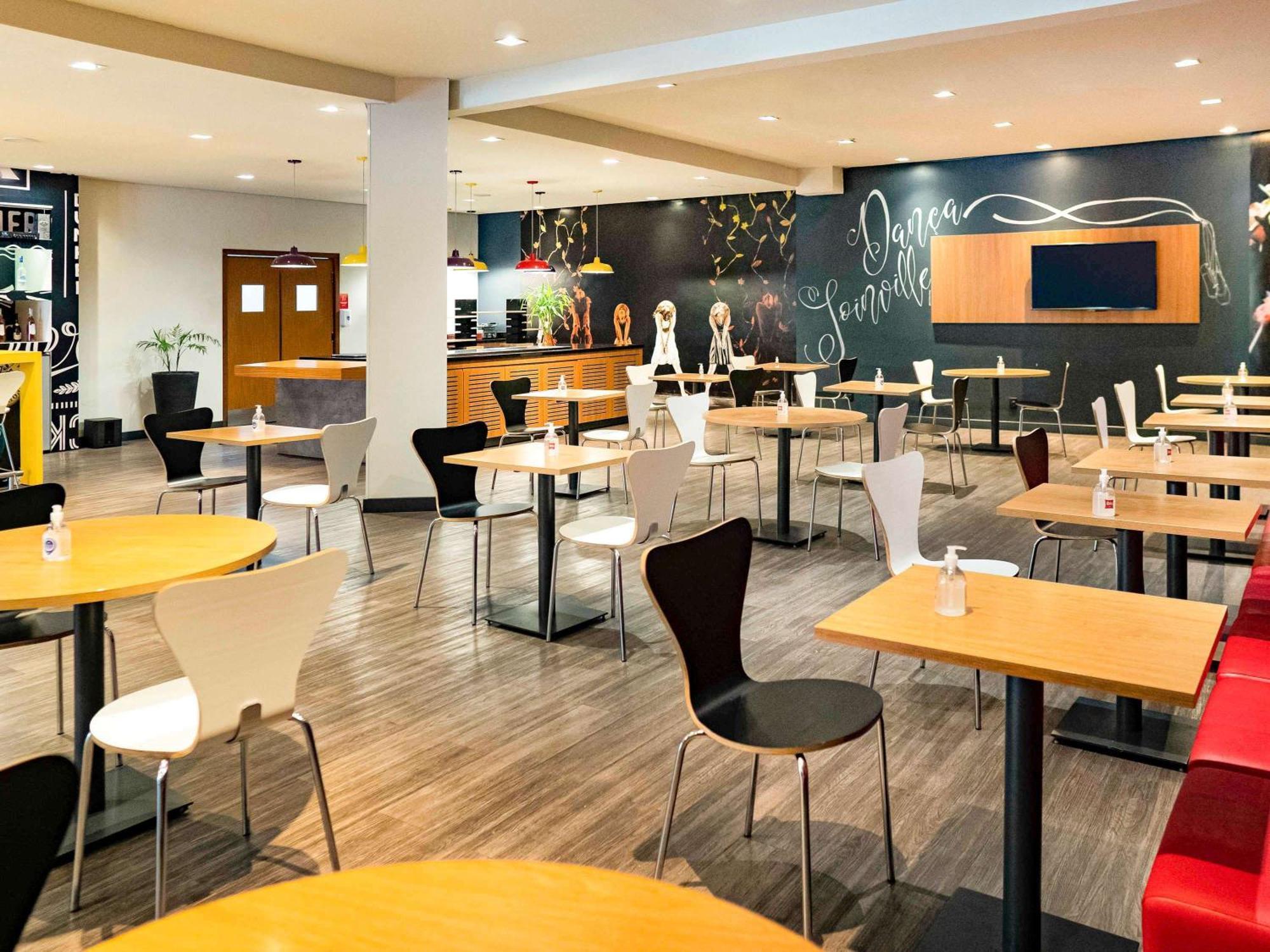 Ibis Joinville Exterior photo